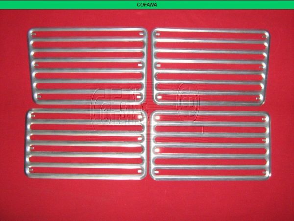 REJILLA TAPA MOTOR CROMADA (4 PIEZAS)