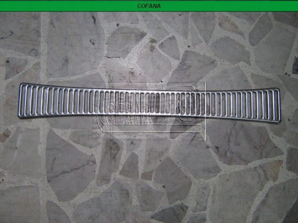 REJILLA TAPA MOTOR SUPERIOR DE ALUMINO PARA VW SEDAN
